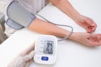 Šta se dešava kada se približe pritisci: Kardiolog objasnio kada to može biti kobno
