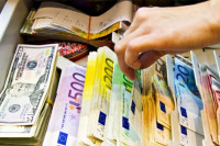Skroman rast deviznih rezervi