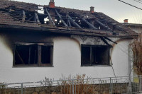 Gorjela kuća u Novom Gradu, starija žena bila unutra