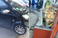 Povrijeđene dvije radnice: „Smartom“ uletio u pekaru (VIDEO)