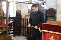 Košarac prislužio svijeću Nikoli Gardoviću i svim Srbima stradalim u ratu