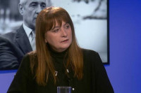 Обијене просторије грађанске иницијативе, починиоци покушали да скину  заставу Србије