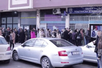 Просвјетни радници у безуспјешно чекали да подигну плате