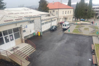 Bileća: Potrebna hitna obnova fasade škole