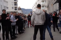 Marčetića dočekalo društvo iz škole (VIDEO)