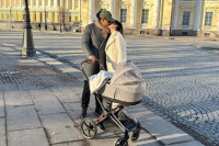 Miloš i Ivana objavili prvu zajedničku fotografiju sa sinom