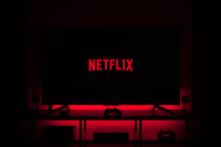 Na Netfliks stiže najskuplja serija do sada