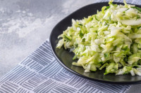 Uz ovaj trik kupus salata biće kao iz restorana
