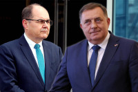 Šmit poručio: Dodik je u pravu