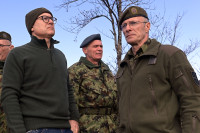Вучевић и Мојсиловић посјетили тешко повријеђеног подофицира