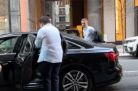 Новинар Ал Џазире провоцирао Вука Јеремића (ВИДЕО)