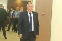 Mikerević: Vlada je 2004. pod pritiskom usvojila izvještaj o Srebrenici