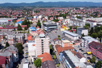 Za nabavku i postavljanje tabli sa imenima ulica i trgova 45.000 KM