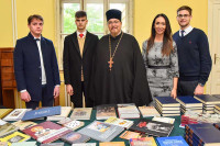 Uručeno 185 knjiga biblioteci Karlovačke bogoslovije