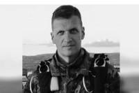 Sahranjen zastavnik Mijodrag Tošković