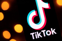 ТикТок тестира верзију сличну Инстаграму