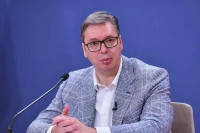 Vučić: Podnošenjem rezolucije o Srebrenici ignorisane institucije BiH