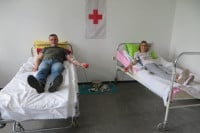 Veterani i maturanti u humanoj akciji