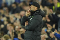 Liverpul teško do titule, Klop se izvinio navijačima