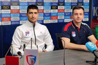 Borac preko Slobode cilja plej-of