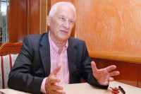 Bećković: Nijemci oprostili sebi najstrašnije zločine nad Srbima