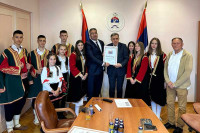 Folkloraši iz Bileće posjetili predstavništvo Srpske u Srbiji