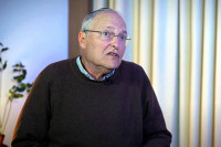 Zurof: Ne treba podržati rezoluciju o Srebrenici