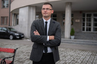 Marko Đogo, za „Glas Srpske“: Politika guši poslovanje javnih preduzeća
