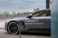 Polestar тестирао батерију која се пуни за десет минута