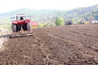Rogatičanima šansa za zakup zemljišta: Na dobošu 169 hektara
