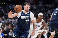 Tandem Dončić-Irving prejak za Kliperse, Dalas u drugoj rundi Zapada