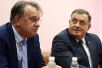 Dodik: Nikšić izmišlja i podiže tenzije