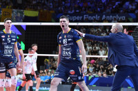 Odbojkaši Trentina osvojili Ligu šampiona, Podraščaninu trofej na oproštaju