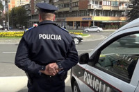 Sjekirom ubio suprugu pa se objesio