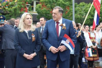Položeni vijenci na spomenik žrtvama fašizma u Banjaluci