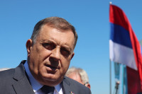 Dodik odgovorio Satleru: Umjesto ambasadora izabrao da bude francuska sobarica