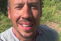 Nikola Rokvić stigao skoro do cilja: Oglasio se iz Grčke, zatekla ga velika prepreka
