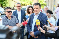 Бресквица донијела радост у Даун синдром центар