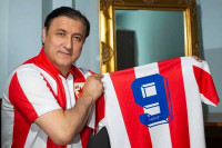 Darko Pančev: Replika dresa iz Barija mi vraća najlepše uspomene