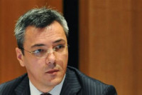 Tadić odgovorio Šmitu: U BiH se barem zna šta je starije, kokoška ili jaje