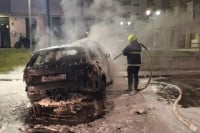 Uhapšena dvojica osumnjičenih za paljenja automobila u Palama