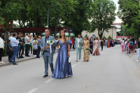 Rogatica ispratila još jednu generaciju maturanata: Defile mladosti predvodili najbolji