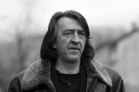 Preminuo Haris Burina