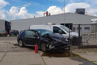 Sudar kedija i auta u Bijeljini, pet osoba završilo u bolnici