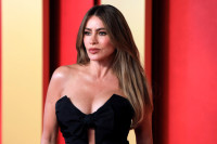 Ovo se dugo čekalo: Sofija Vergara potpuno gola! (FOTO)
