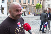 Teslićanin pružio podršku Orlovima u Njemačkoj: Nadam se da nećemo ponovo lupati televizore
