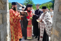 Osveštani temelji hrama Presvete Bogorodice u Podrašnici