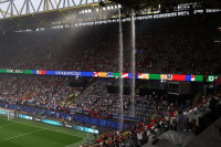 Turski i gruzijski navijači potukli se na stadionu prije početka utakmice (VIDEO)