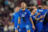 Remi Slovenaca i Engleza za slavlje obje ekipe