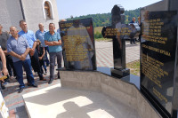 Osveštano spomen-obilježje u Obrtićima kod Rogatice: Vraćamo dug poginulima